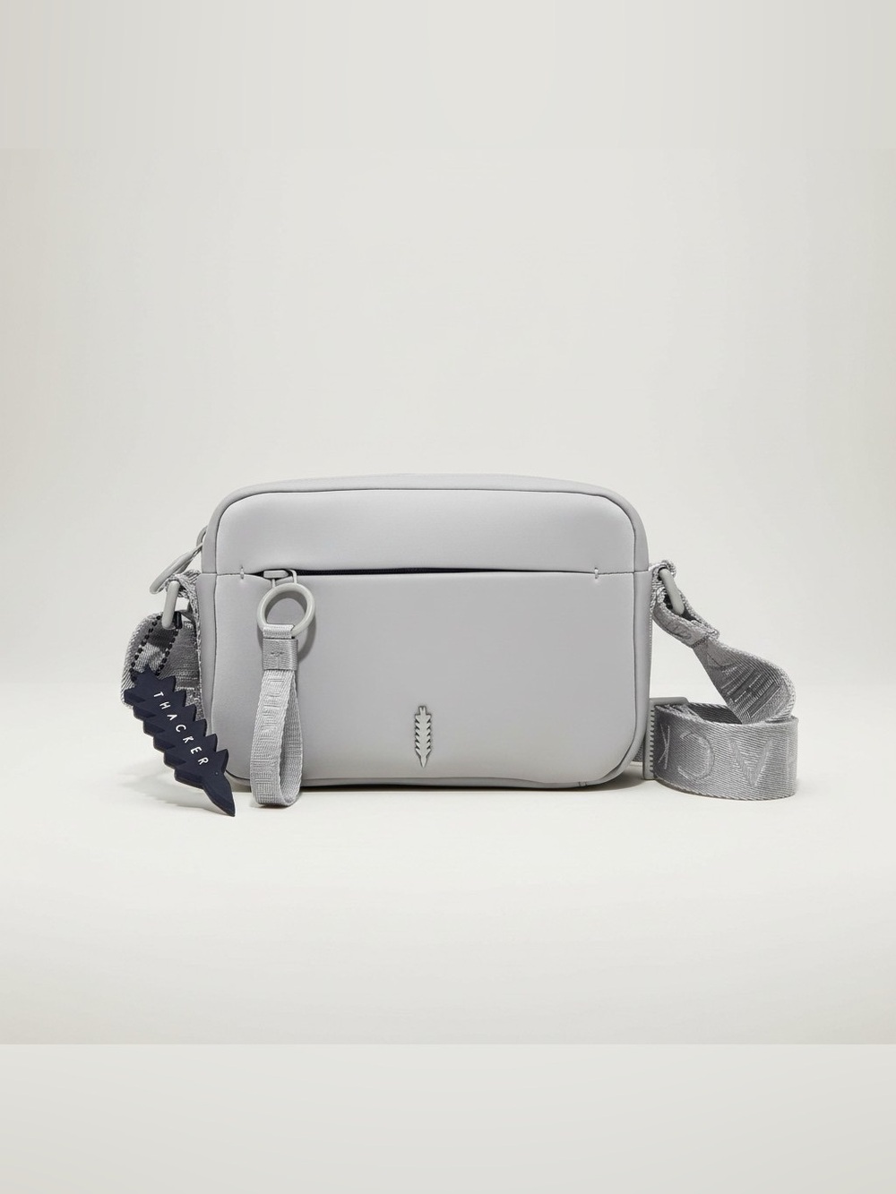 NWT Thacker Ella Camera Bag Ash Gray Crossbody Extra Strap